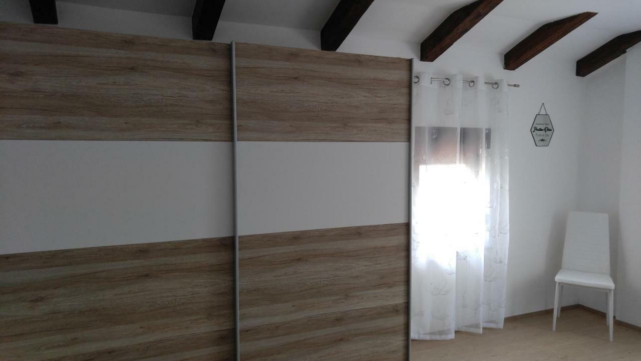 Apartmani Roberta Jurdani Exterior foto
